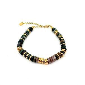 Green Beaded Bracelet Q17